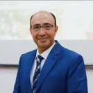 الدكتور ابراهيم قوشجي