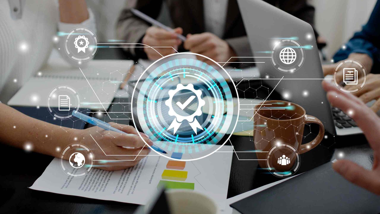 تأهيل الشركات لتطبيق أنظمة الجودة للحصول على شهادة الآيزو